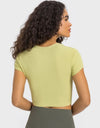 Round Neck Short Sleeve Cropped Sports T-Shirt